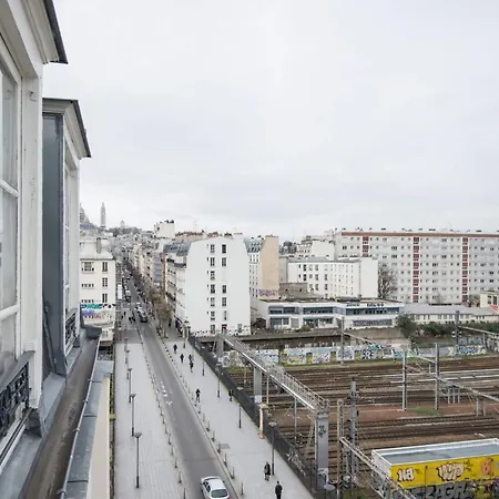 Charming Studio Close To Montmartre דירה *